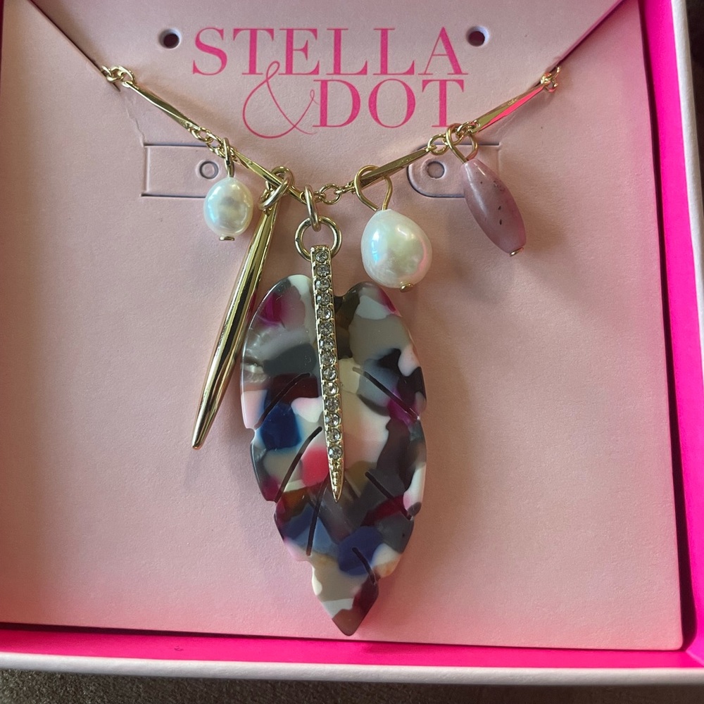 New in Box - Esmeralda Charm Pendant